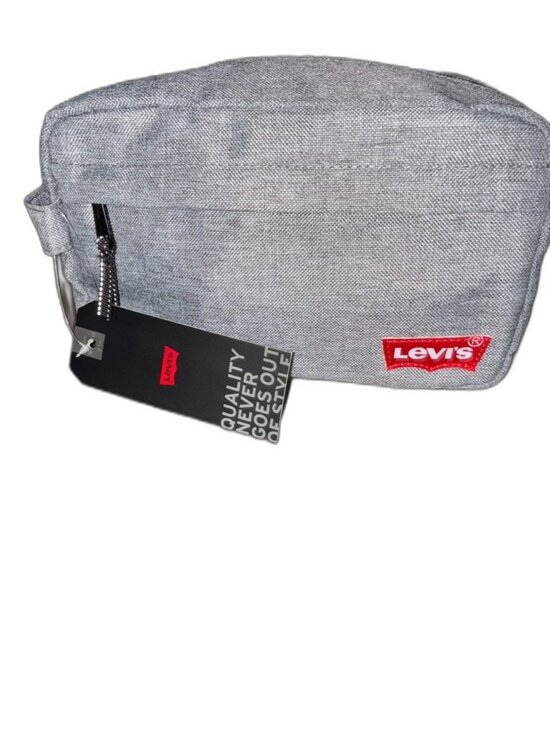 Levi's Other - Levi's Men's Toiletry Bag / Dopp Kit